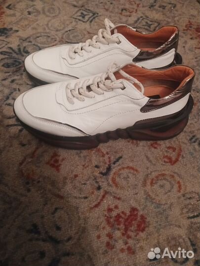 Кроссовки мужские