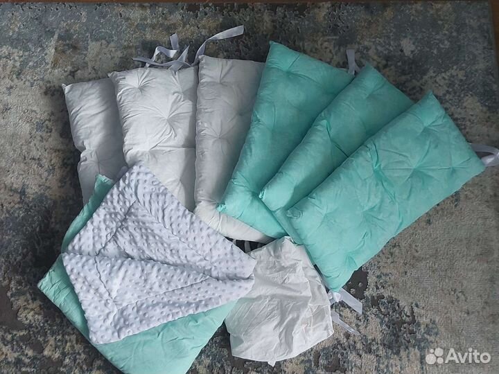 Мягкие бортики для детской кроватки