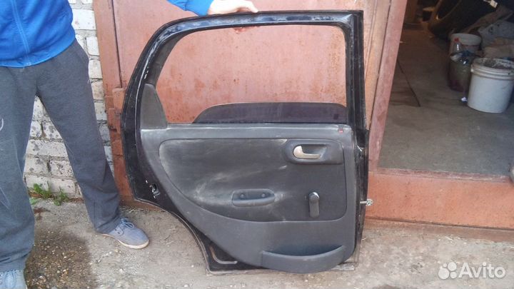 Продам дверь Опель Корса С