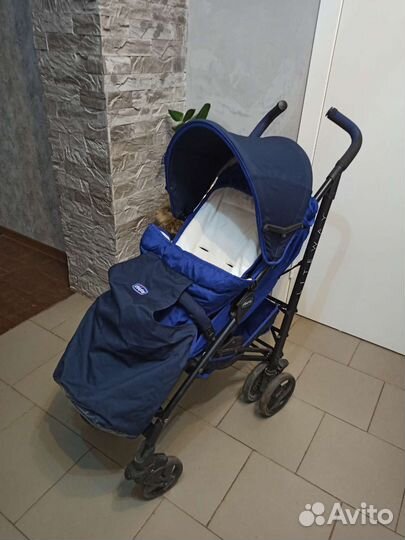 Прогулочная коляска трость chicco Lite Way