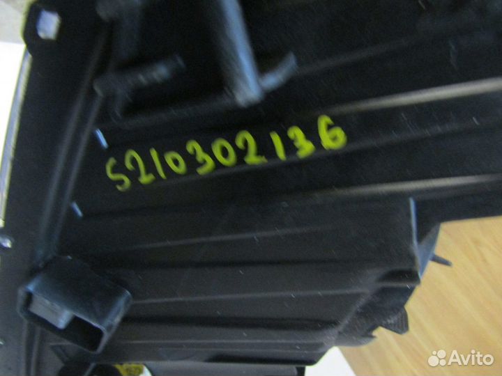 Фара левая Hyundai Tucson