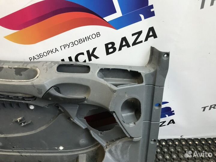 9437209400 Обшивка двери левая