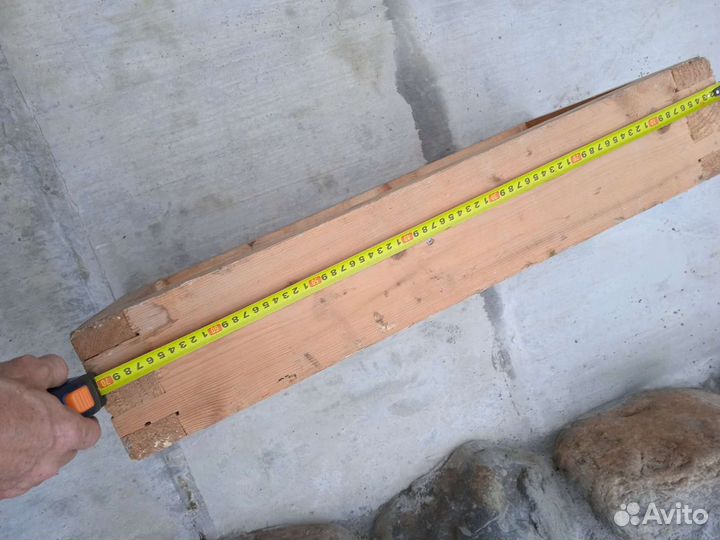 Деревянная вентиляционная крышка с задвижкой