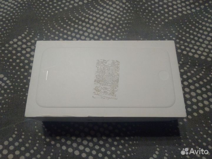 Коробка от iPhone 6