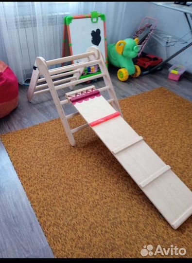 Детский развивающий спортивный комплекс