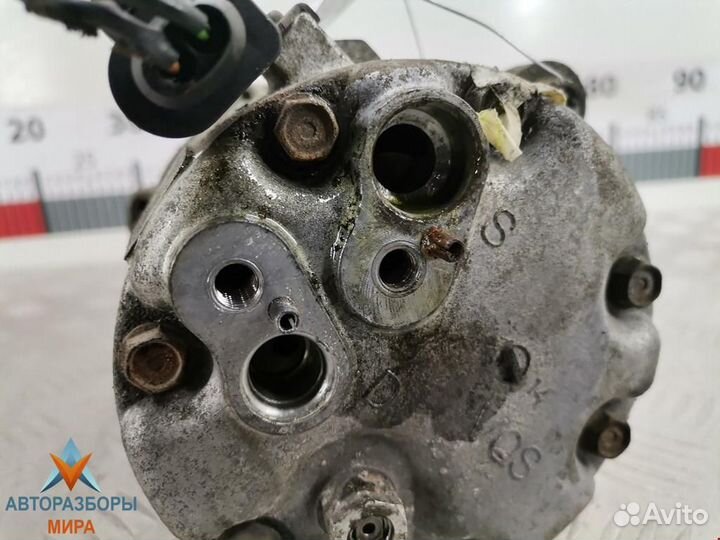 Компрессор кондиционера Skoda Octavia (A4) рест