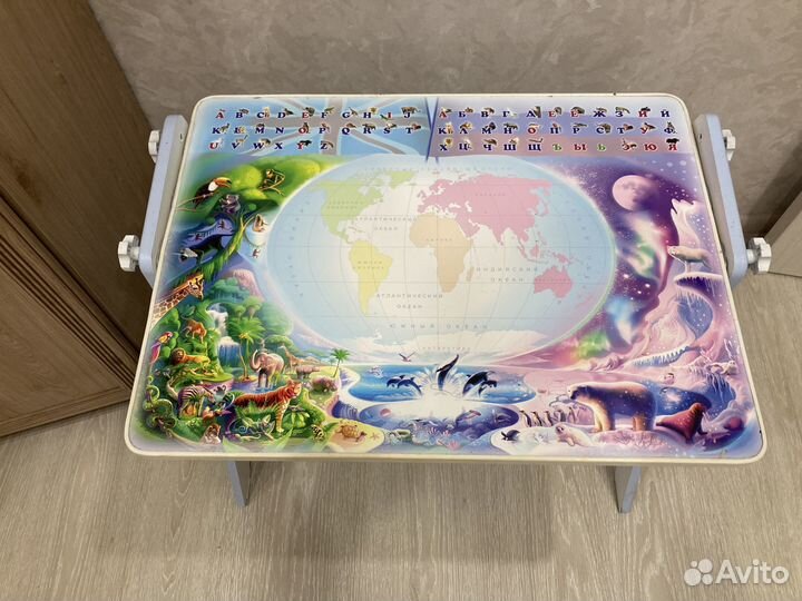 Детский стол (доска для рисования)