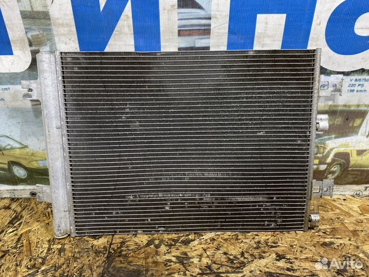 Радиатор кондиционера Рено Сандеро 1