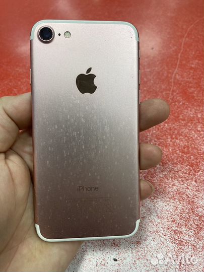 iPhone 7, 32 ГБ