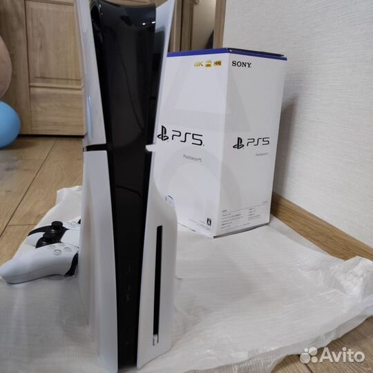 Новая Sony PlayStation 5 Slim