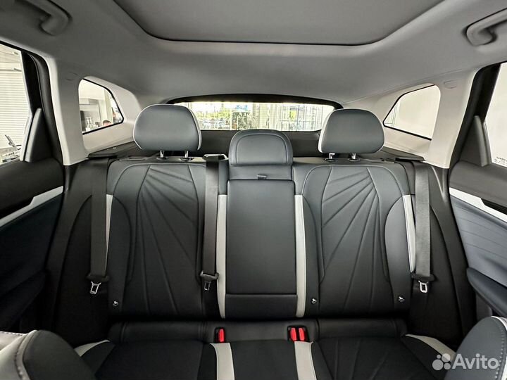 Geely Atlas 2.0 AMT, 2024