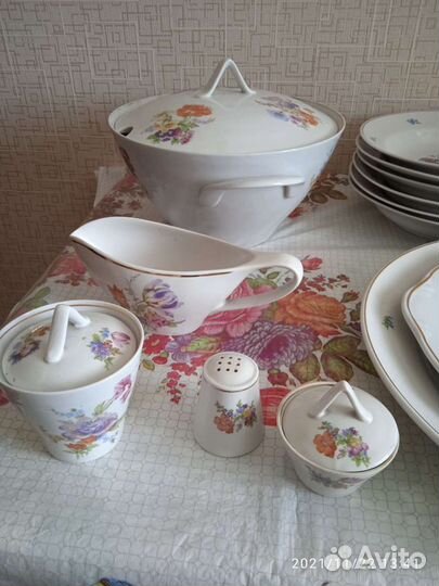 Сервиз столовый