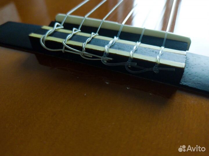 Замена струн на гитаре
