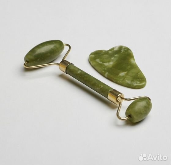 Массажный ролик для лица и тела нефритовый