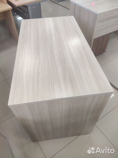 Стол, стол прямой, стол на опорной тумбе