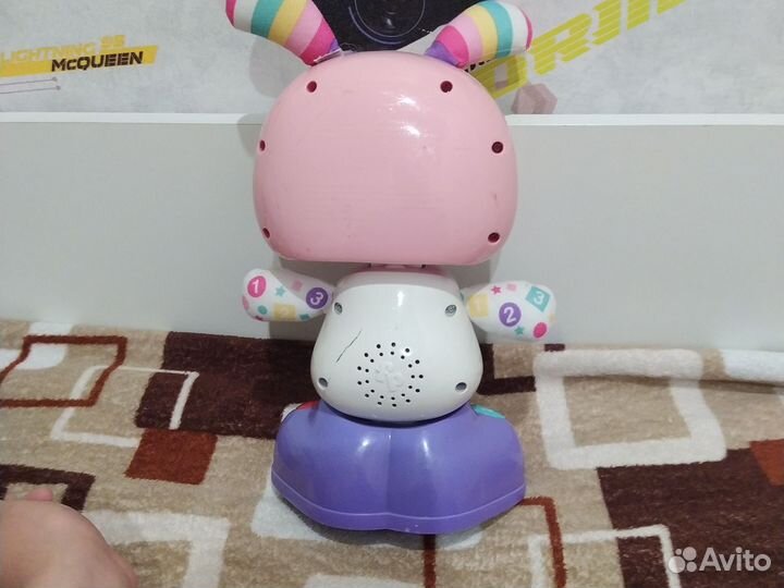 Игрушка детская на батарейках