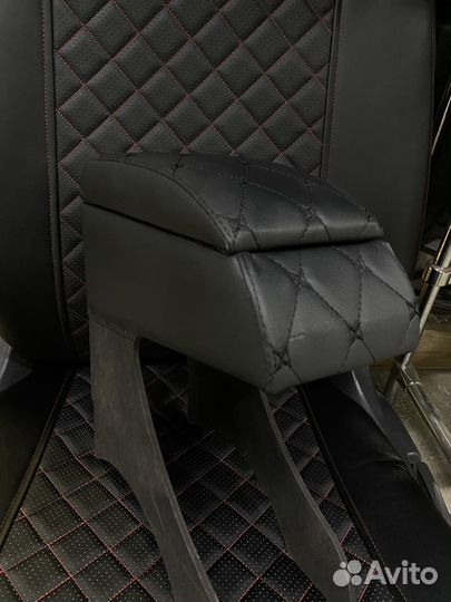 Подлокотник на LADA Granta/Kalina/Datsun