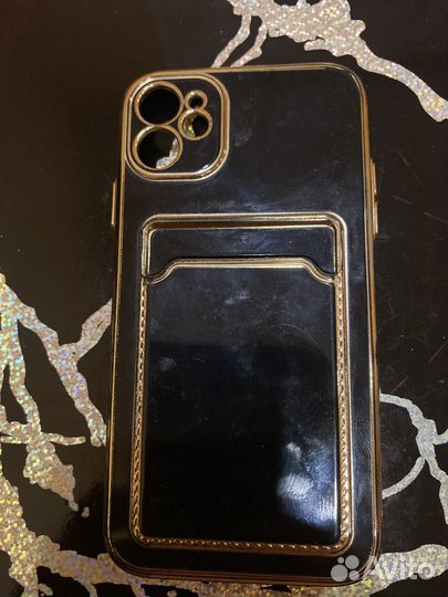 Чехол на iPhone 11