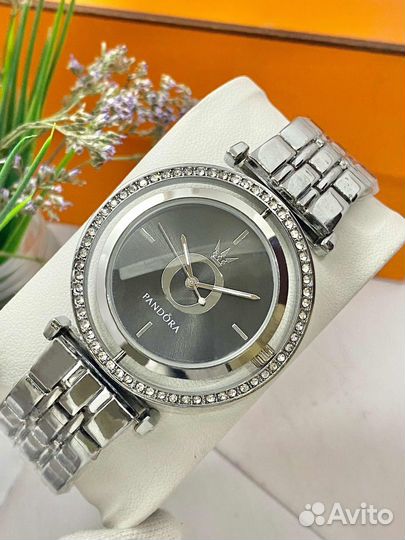 Часы pandora