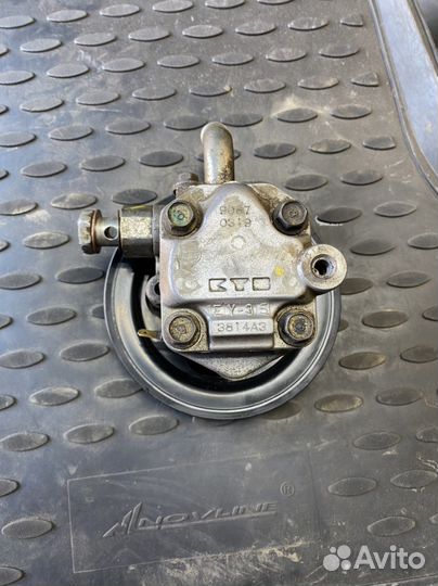 Насос гур Mitsubishi Pajero Sport 2.5 TD 4D56