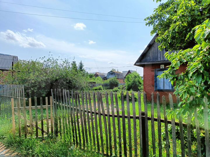 Дача 18 м² на участке 5 сот.