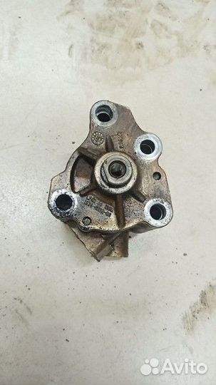 Насос масляный Ford Focus, Mazda 6