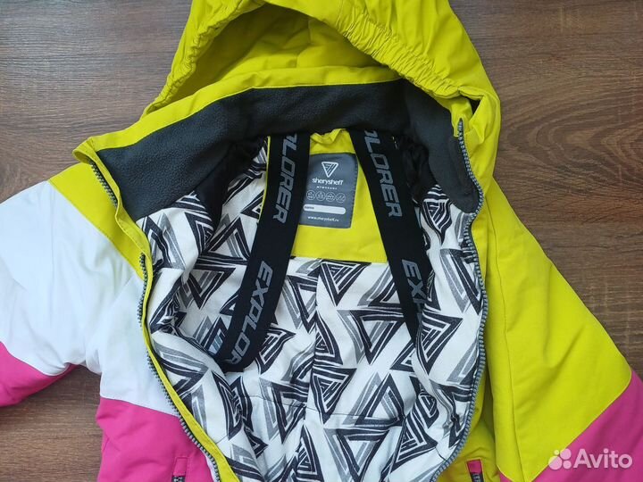 Зимний комбинезон для девочки