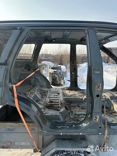 Боковина кузова правая Great Wall Hover 2008