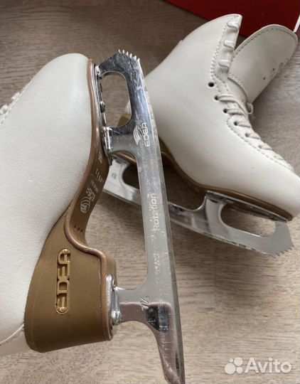 Коньки для фигурного катания