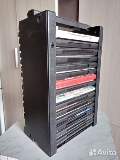 Подставка для DVD дисков с дисками