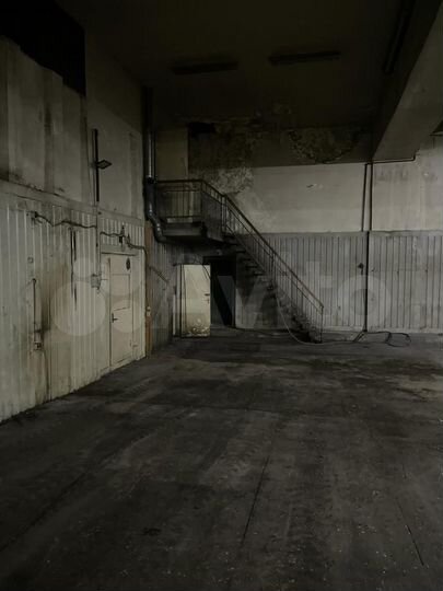 Производство, 1800 м²