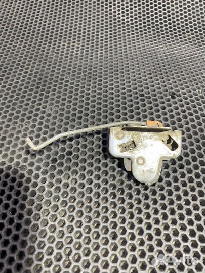 Замок багажника Opel Vectra B Опель Вектра Б