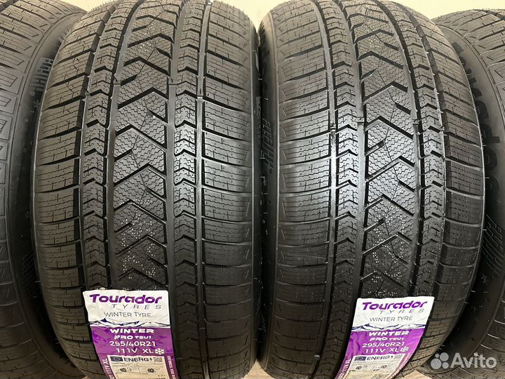 Tourador Winter Pro TSU1 295/40 R21 111V