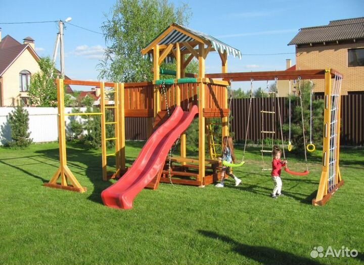 Детская площадка для всей семьи