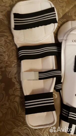 Защита голени и колена Адидас