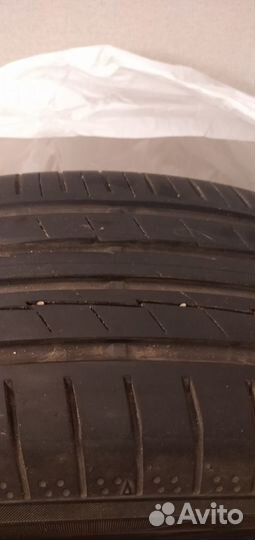 Yokohama BluEarth AE50 215/65 R17 99V