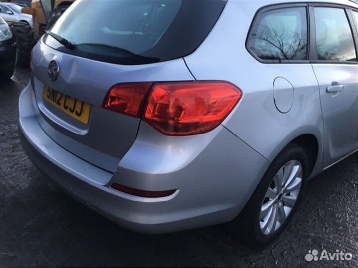 Разбор на запчасти Opel Astra J