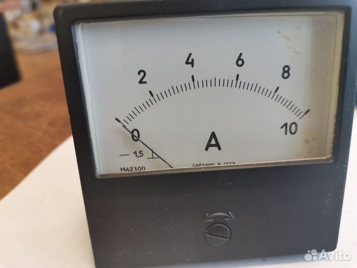 Амперметр М42300 10А
