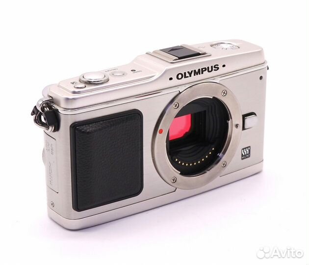 Olympus Pen E-P1 body (пробег 2680 кадров)