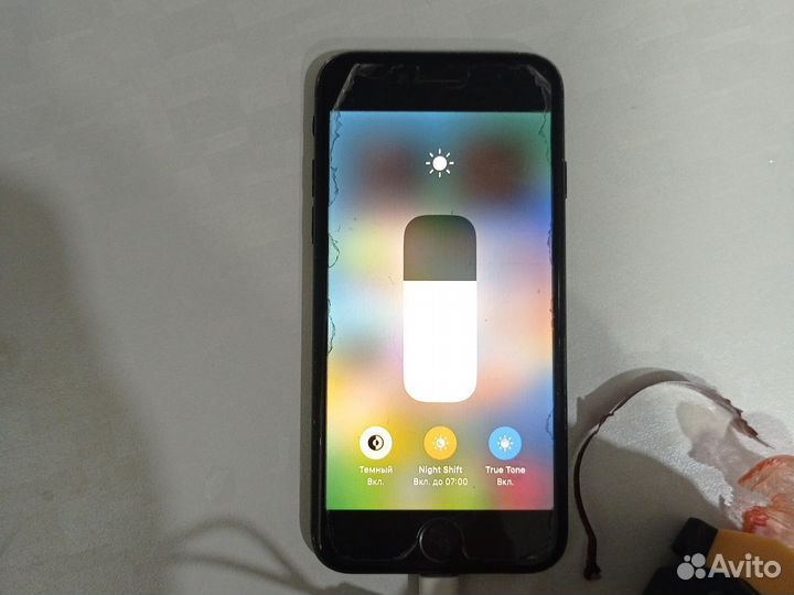 iPhone SE (2020), 128 ГБ