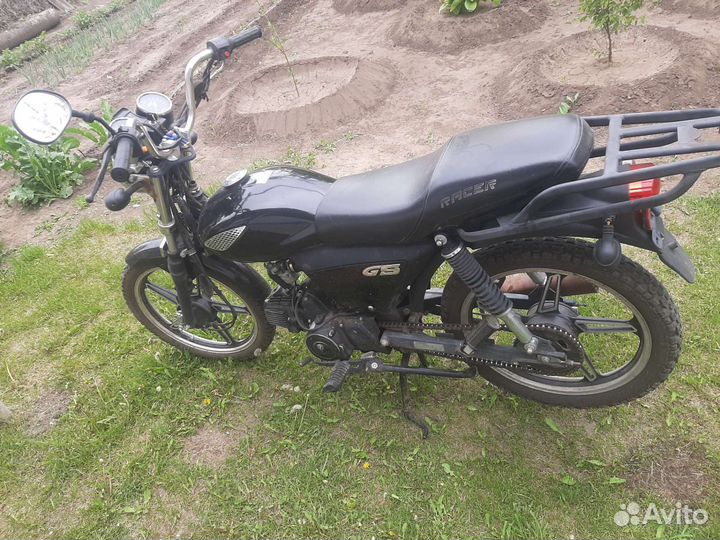 Продаю мопед