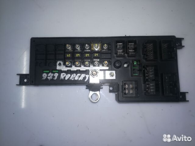 Блок предохранителей Volvo S60 2001-2004