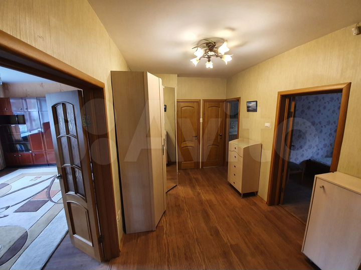 3-к. квартира, 71,5 м², 1/5 эт.