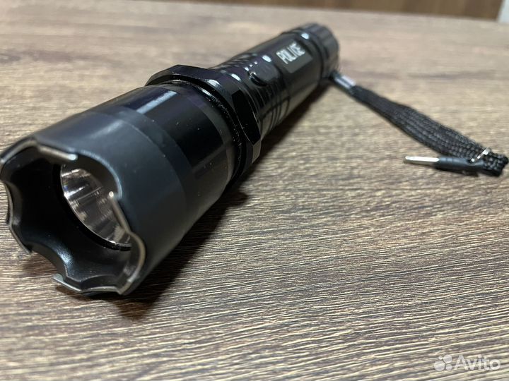 Фонарь тактический