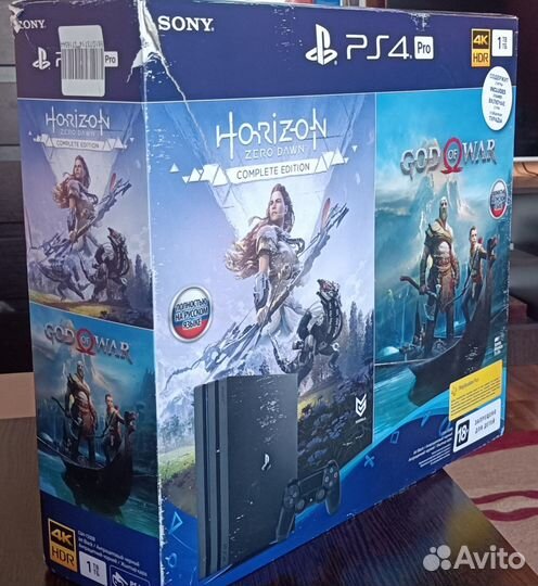 Sony playstation 4 pro CUH-7208B