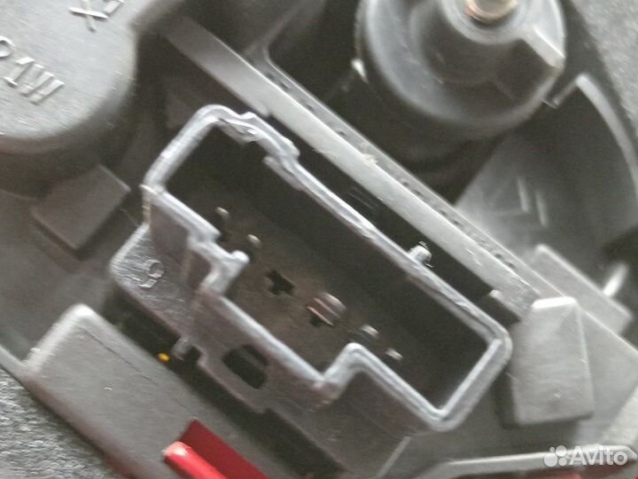 Фонарь задний для Peugeot-Citroen 206