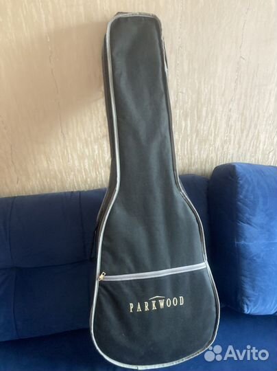 Акустическая гитара