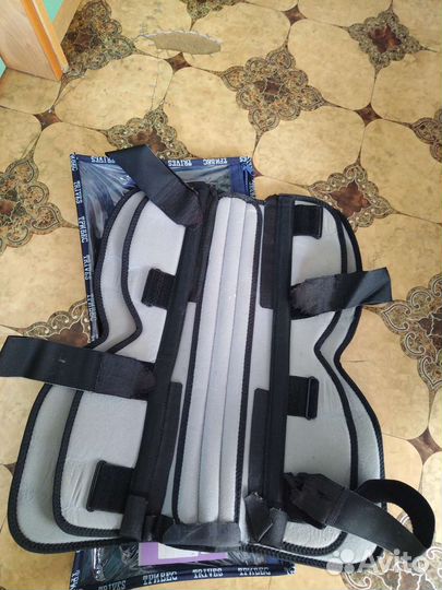 Коленный ортез