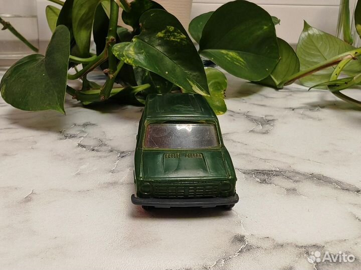 Модель ваз 2102 пластиковая, производство СССР