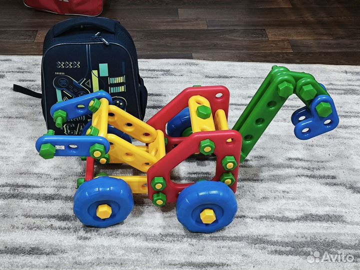 Конструктор трактор